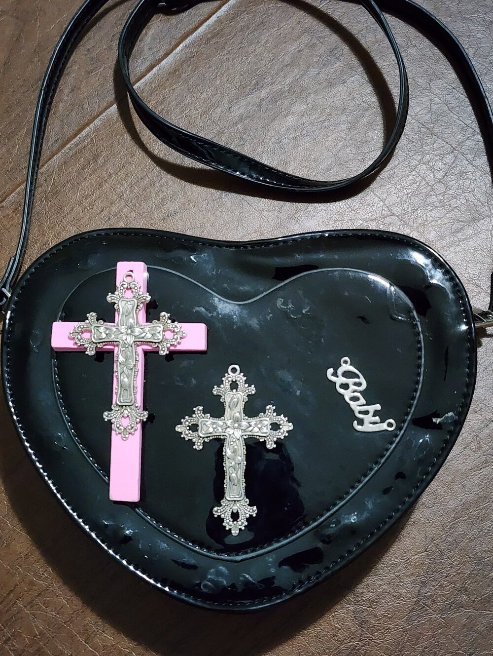 Heart-Shaped Cross Accent Shoulder Bag - Black & Pink - Picture 2 of 10